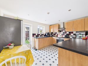 Kitchen/Dining- click for photo gallery